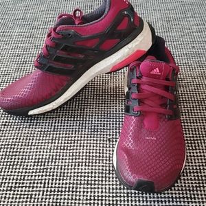 ADIDAS ULTRABOOST SNEAKERS